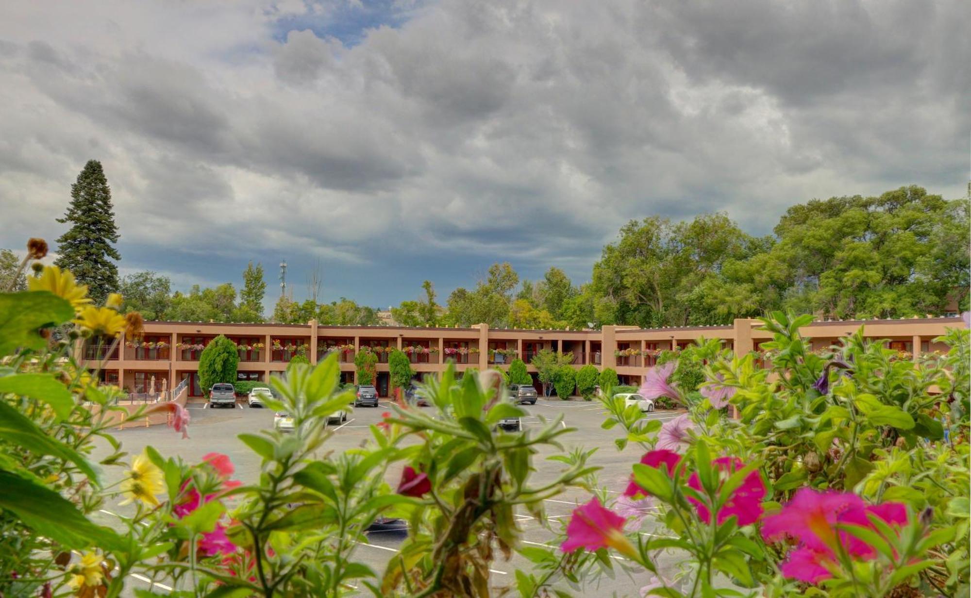 סנטה פה El Sendero Inn, Ascend Hotel Collection מראה חיצוני תמונה