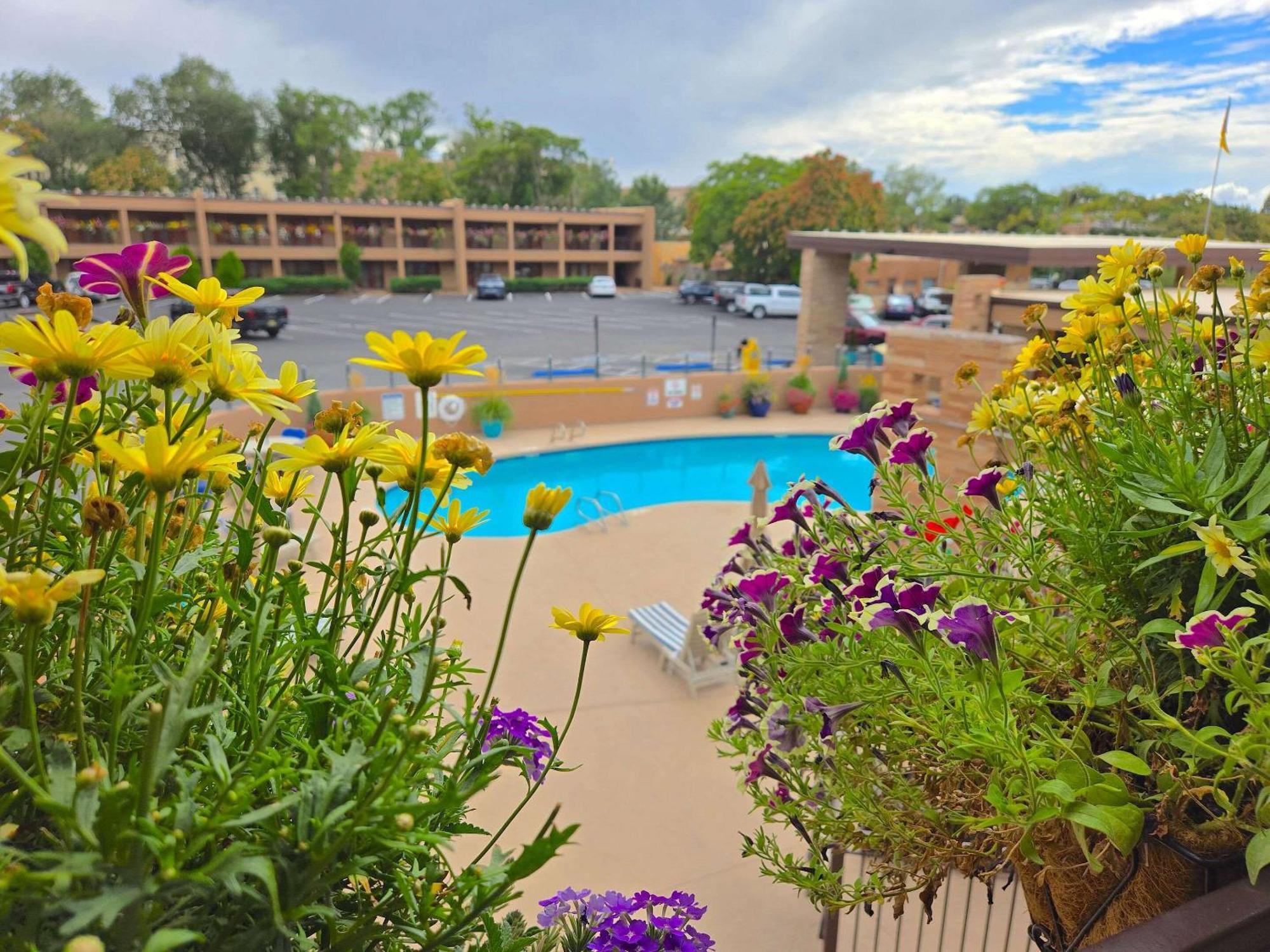 סנטה פה El Sendero Inn, Ascend Hotel Collection מראה חיצוני תמונה